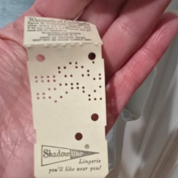 Vintage Shadowline Robe - Picture 5 of 5